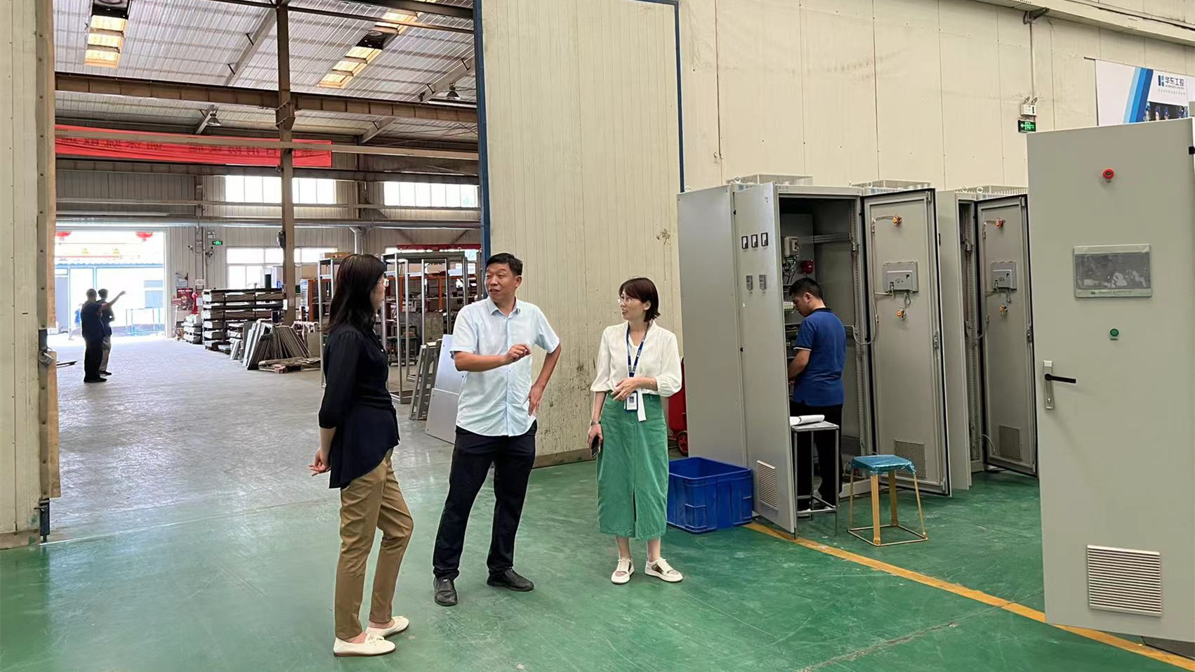 热烈欢迎施耐德中国区水行业负责人来访华东